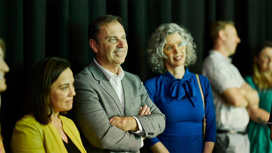 250313 Dm Vicscreen-0222 -1- 870x489px